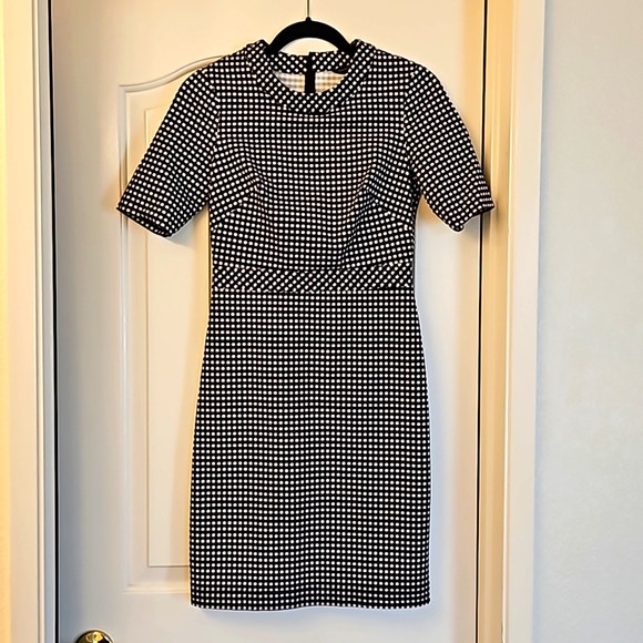 Banana Republic Black & White Gingham Wiggle Dress sz 2 - Picture 1 of 3